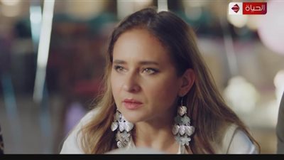 مسلسل بـ100 وش الحلقة 24.. نيللى كريم تقرر الانتقام من آسر ياسين بسبب الخيانة