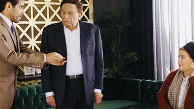 حمدي الميرغني يوجه رسائل شكر لطاقم عمل فلانتينو على طريقته الخاصة (صور)