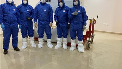 الصحة تعلن رقم للإبلاغ في حالة تعرض أحد أعضاء الطاقم الطبي للعدوى بفيروس كورونا (صورة)