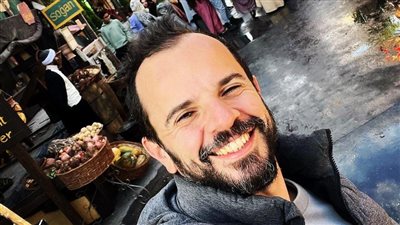 المنتج يحيى علام: كنت مرعوب من إنتاج فيلم 5 جولات.. ومصطفى درويش كان بيعمل خير كتير| فيديو