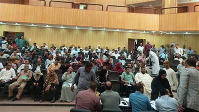 300 ألف جنيه سعر متر الصيدلية بمدينة سوهاج الجديدة بعد الزحام الشديد على المزاد