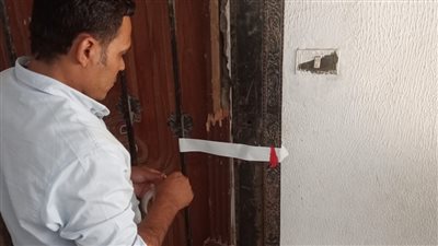 غلق وتشميع مخزن ملابس غير مرخص بمدينة نصر | صور