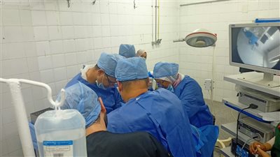تشغيل منظار البطن الجراحي لأول مرة وإجراء بعض العمليات بمستشفى السويس العام