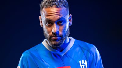 استعدادًا لحفل تقديم تاريخي.. نيمار يطير رفقة رئيس الهلال إلى الرياض