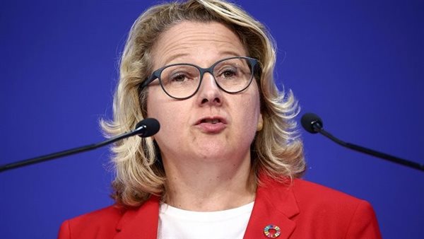 سفينيا شولتسه وزيرة