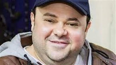 من فقدان شقيقته إلى خسائر مالية.. مدحت تيخا يكشف أصعب لحظات مر بها خلال عام