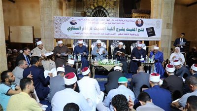 في 10 سنوات و600 ساعة صوتية.. قصة شرح كتاب فتح المغيث للسخاوي بالجامع الأزهر