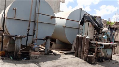 تموين الإسكندرية تضبط منشأة لتجميع الزيوت وتصادر كمية كبيرة من السجائر