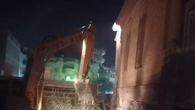 تنفيذ 3 حالات إزالة مباني في تلا بالمنوفية لخطورتها على المواطنين