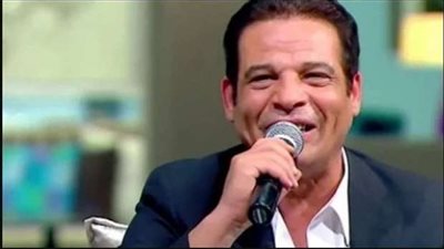 مصطفى كامل وحكيم ينعيان وفاة الفنان أحمد الشوكي أشهر مطربي التسعينيات
