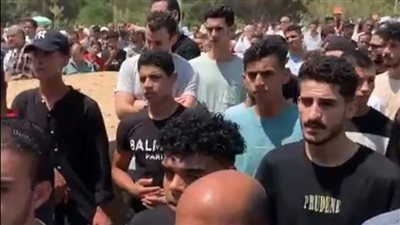 أهالي الإسماعيلية يشيعون جثامين 4 ضحايا من أسرة واحدة ماتوا في حادث انقلاب سيارة| بث مباشر