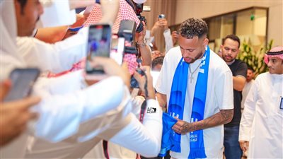نيمار يصل الرياض استعدادا للانضمام لنادي الهلال السعودي | صور
