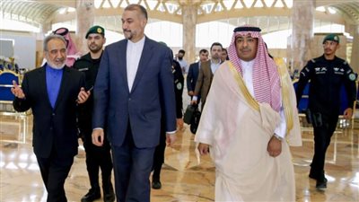 وزير خارجية إيران يزور السعودية لأول مرة منذ استئناف العلاقات