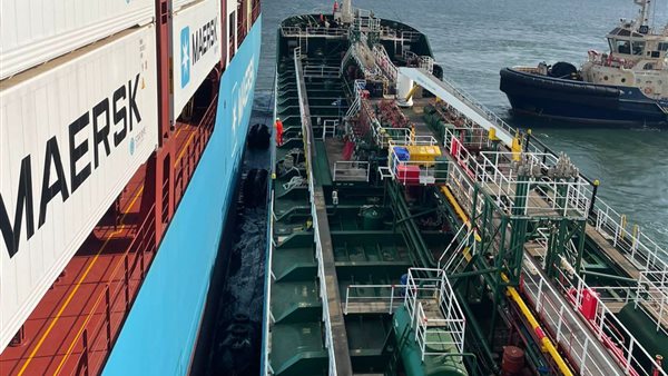 تموين السفن 