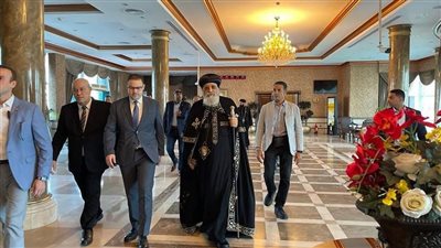 البابا تواضروس الثاني يغادر أرض الوطن متوجهًا إلى المجر | صور