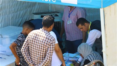 توافد أعضاء الجمعية العمومية للتصويت في انتخابات مجلس إدارة جديد لنادي الإسماعيلي