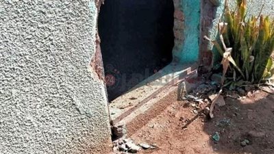 انتهاك حرمة الموتى| سرقة أبواب المقابر بقرية دار السلام بالفيوم.. ومجلس المدينة يرد