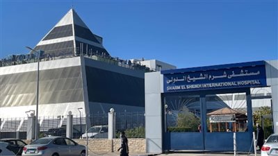 خروج الجثامين الأربعة ضحايا حادث شرم الشيخ من المستشفى لدفنهم بمقابر الأسرة بالغربية