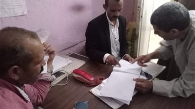 إحالة 15 موظفا للتحقيق بسبب تغيبهم دون عذر وتركهم للعمل في المنيا