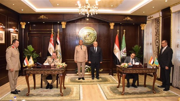 القوات المسلحة توقع