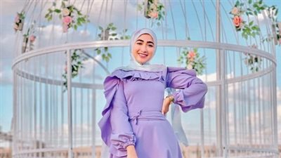 قصات دريسات 2023.. نصائح لاختيار المناسب لكِ وموديلات 2024 بالصور