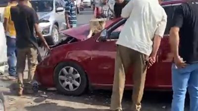 بينهم 3 صغار.. سيارة تصدم 6 أشخاص أعلى الطريق الدائري