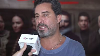 ‎هادي الباجوري يمازح أحمد فهمي: شخصيته تدي على سفاح عادي