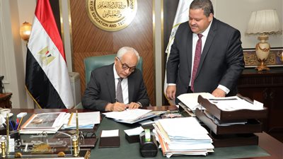 وزير التعليم يعتمد نتيجة الدبلومات الفنية الدور الثاني 2023 بنسبة نجاح 92.4%