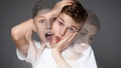 صعوبة التذكر والأرق.. أعراض اضطراب ثنائي القطب بين الشباب