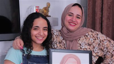 دفاع البلوجر هبة السيد بعد الحكم عليها: المتهمة تاجرت بعرض أبنائها بسبب خلافات بينها وبين ابنها وطليقها | بث مباشر 