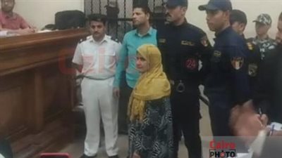 محامي المتهمة بإنهاء حياة ابنها في الشرقية: تقرير اللجنة الخماسية سيؤكد اضطرابها العقلي