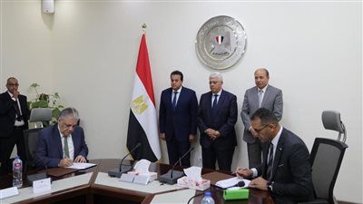 وزيرا التعليم العالي والصحة يشهدان توقيع 3 بروتوكلات تعاون للارتقاء بالخدمات المقدمة للمواطنين