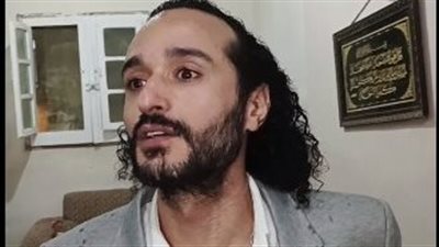 جهات التحقيق تستدعي أحمد دومة في اتهامه بنشر أخبار كاذبة