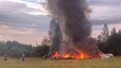 سقوط طائرة هندية على متنها 242 راكبا 