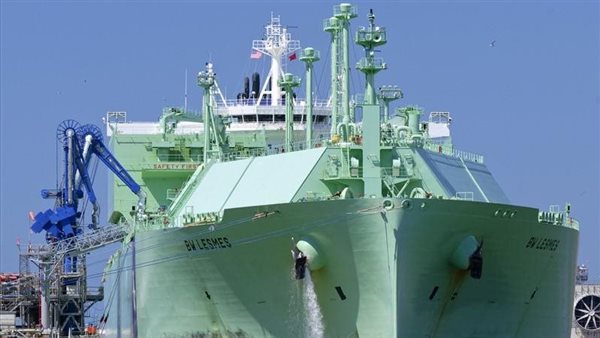 جنوح ناقلة غاز طبيعي