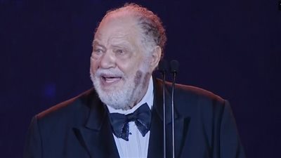 يحيى الفخراني: شفت إسماعيل ياسين في آخر أيامه مش لاقي ياكل وبيقدم مونولوج على كرسي متحرك 