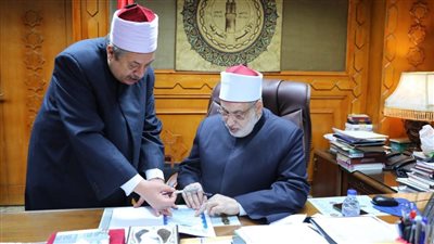 وكيل الأزهر يعتمد نتيجة الشهادتين الابتدائية والإعدادية دور ثان