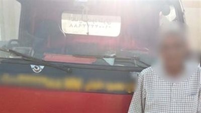  التحقيق مع قائد ونش حمل سيارتين بطريقة تعرض حياة الموطنين للخطر