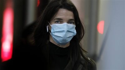 ارتفاع أعداد مصابي كورونا في أمريكا.. وعودة فرض ارتداء الأقنعة في بعض الأماكن