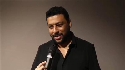 محمد جمعة بعد مشاركته بحفل ليلة الدموع: مش عارف ليه جابوا لينا أحمد سعد.. فيه مطربين أيقونة في الحزن 