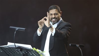 المايسترو هاني فرحات عن حفل ليلة الدموع: الأوركسترا كانوا بيعزفوا وهما بيعيطوا.. وأنا آسف على النكد