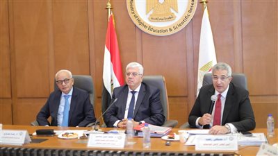 وزير التعليم العالي يوجه باستعداد المستشفيات الجامعية لاستقبال الطلاب الجُدد لإجراء الكشف الطبي