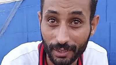 عم فتاة ببورسعيد بعد اتهامه بضربها وتقييدها بالسلاسل: محصلش كنت شايلها فوق دماغي وبعاملها زي بنتي | بث مباشر