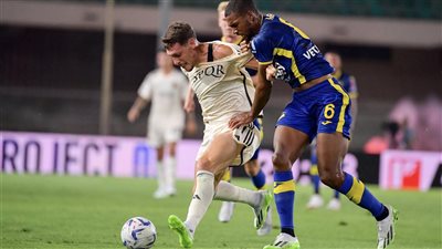 روما يسقط أمام هيلاس فيرونا بثنائية في الدوري الإيطالي