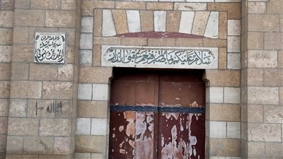 مسئول يكشف مفاجأة بشأن الصور المتداولة عن هدم مقبرة أحمد شوقي