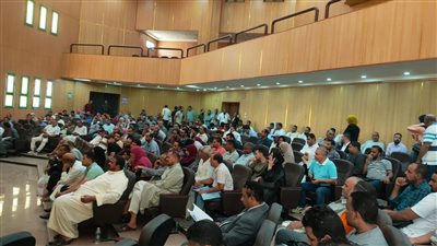 الإسكان تطرح محال تجارية وصيدليات للبيع بمدينة القاهرة الجديدة.. وبيع أخرى بسوهاج