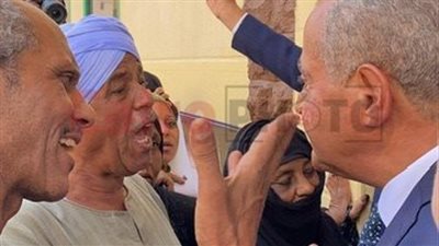 مواطن أقصري لوزير التموين: زجاجة زيت وكيس سكر في الشهر ميكفيناش.. إحنا صعايدة 