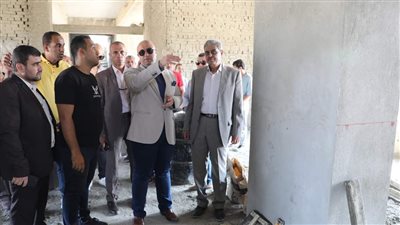 محافظ بني سويف يتفقد أعمال إنشاء مركز التعليم المدني ببني سليمان الشرقية 
