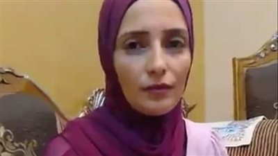 بسبب غلطة في التلاوة| محفظة قرآن تتعدى على صغير وتسخر منه أمام زملائه بالجيزة.. ووالدته ترد