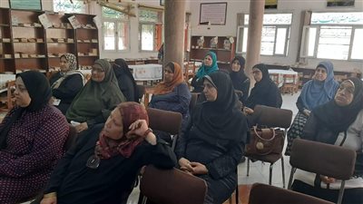 ندوة للعاملين بحي الضواحي ببورسعيد بعنوان أهمية محور قناة السويس الاقتصادي وآثاره الإيجابية على الاقتصاد القومي | صور